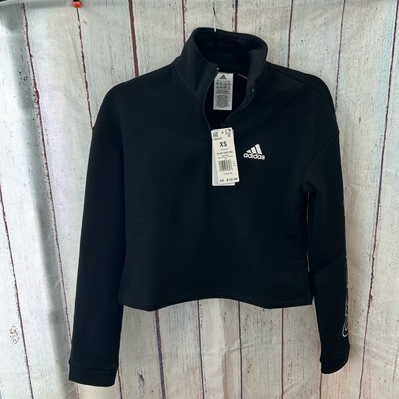 adidas Tops - NWT Adidas cropped quarter zip